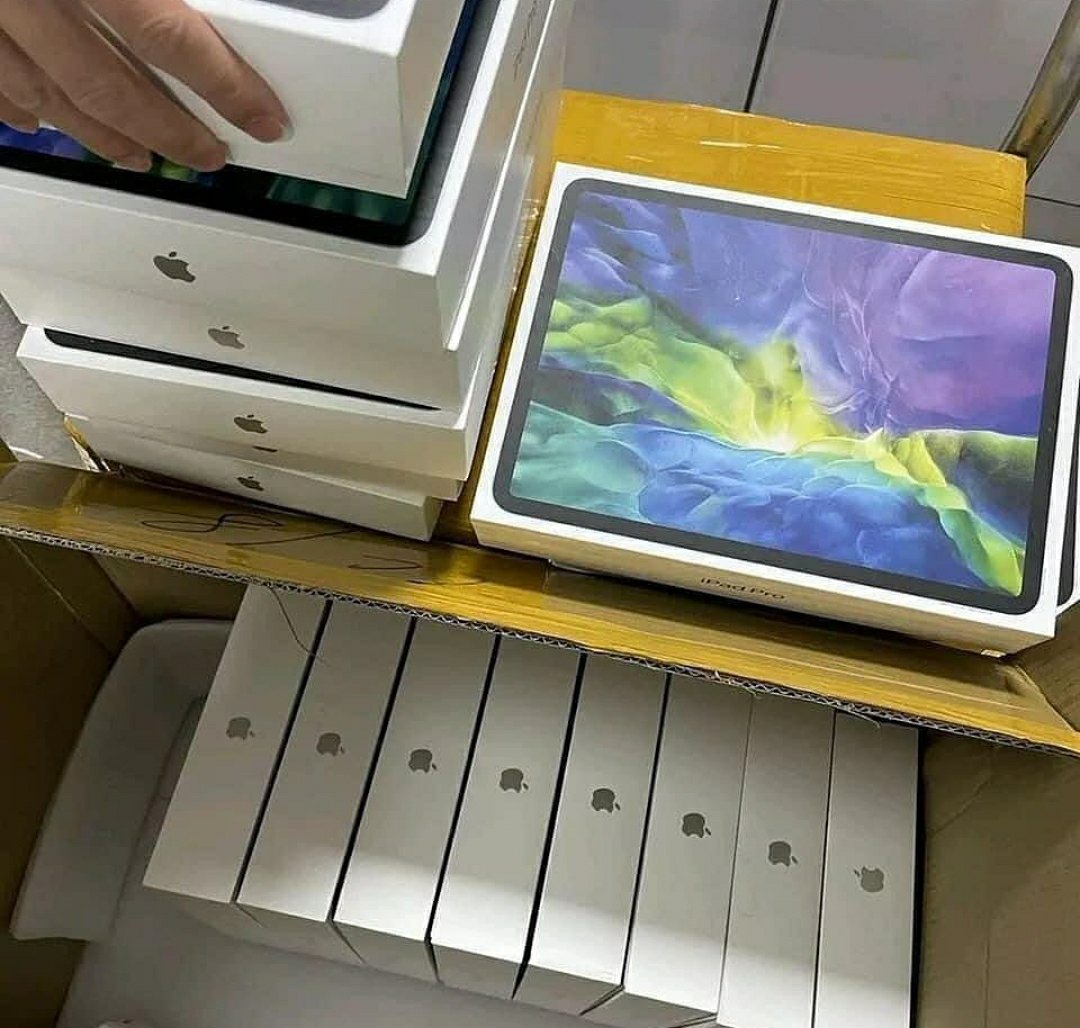 iPad pro pallets - Shell Liquidations