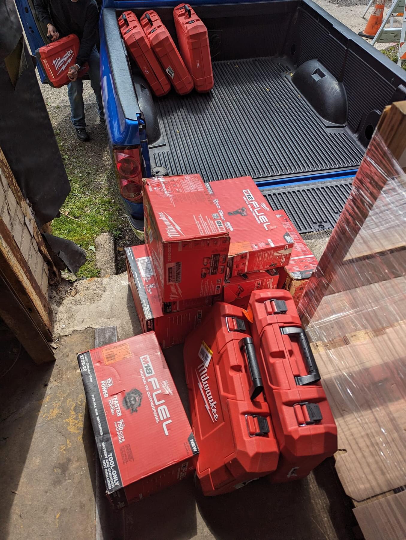 Tool Pallets - Shell Liquidations